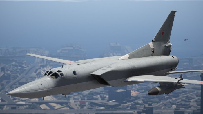 Ту-22 сверхзвуковой самолёт