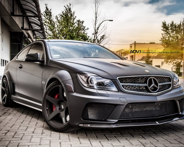 Mercedes c63 AMG Black