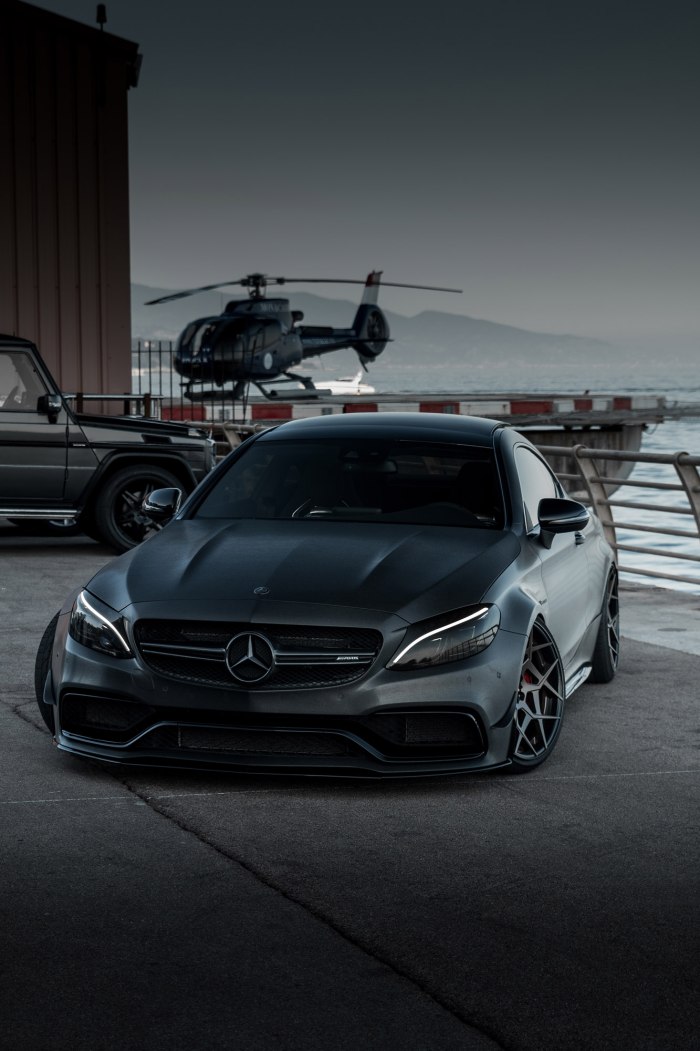 Mercedes Benz c63 AMG Akula
