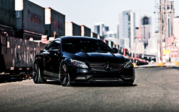 Мерседес c63 AMG черный