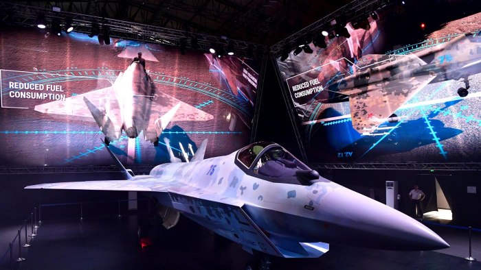 Истребитель Су-75 Checkmate