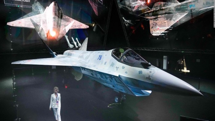 Истребитель Су-75 Checkmate