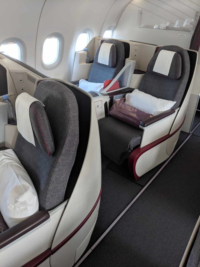Qatar Airways Airbus a320 Business class