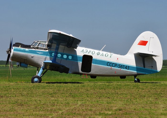 Антонов самолет АН 2