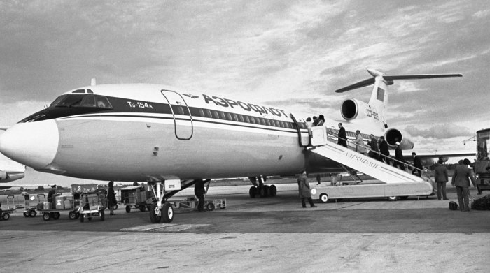 Ту-154б пассажирский самолёт