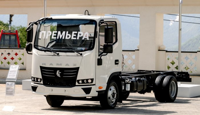 Новый КАМАЗ компас 12