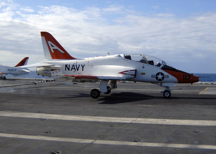 MCDONNELL Douglas t-45c Goshawk