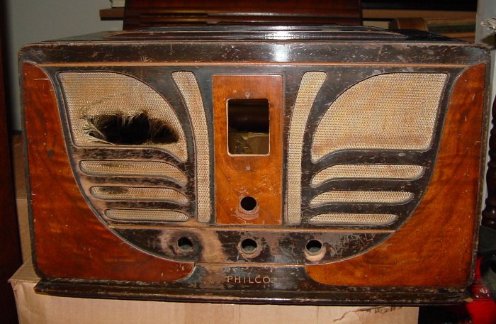 Philco Corporation Headlight