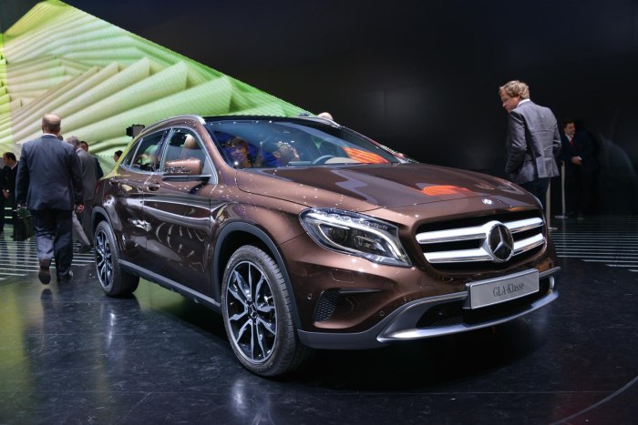 Мерседес кроссовер GLA