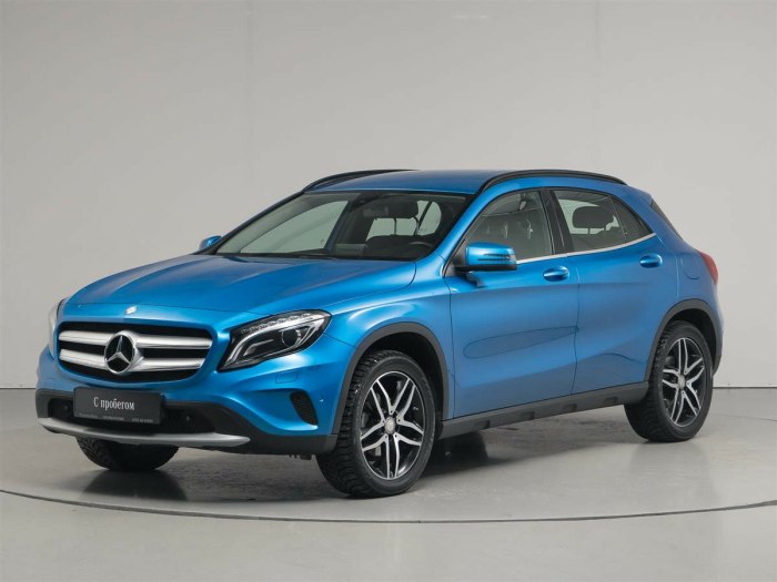 Mercedes-Benz GLA 200 Sea Blue