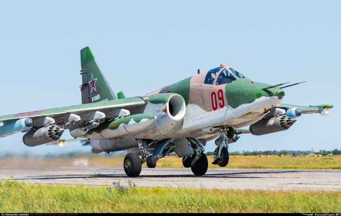 Грач самолет Су 25