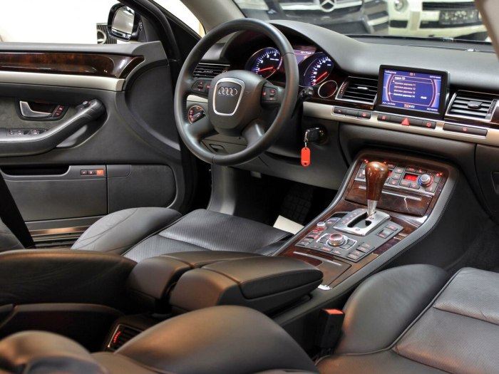 Audi a8 d3 long