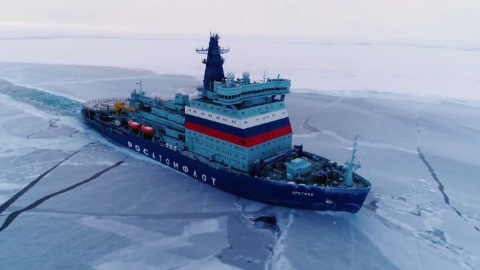 Ледокол Арктика 22220