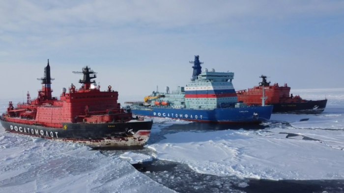 Сибирь ледокол 22220
