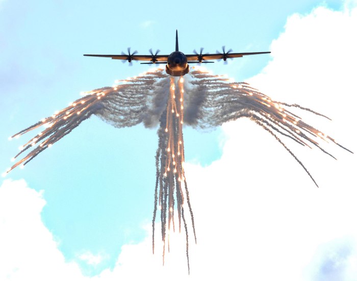 AC 130 тепловая ЛОВУШКА