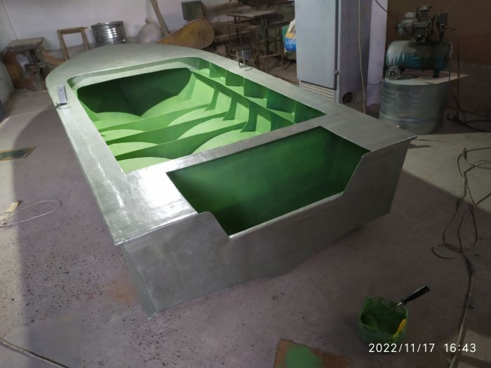 Бытовые предметы из стеклопластика