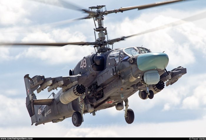 Военный вертолет ка 52