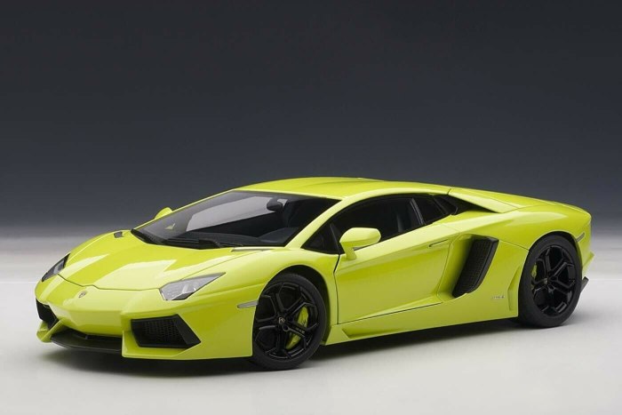 Lamborghini Aventador lp700-4 2011