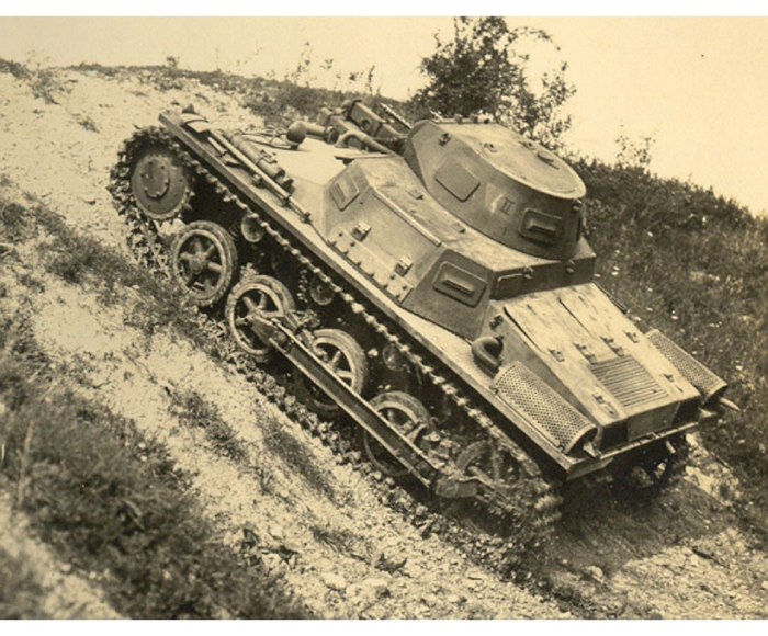 Танк PZ 1