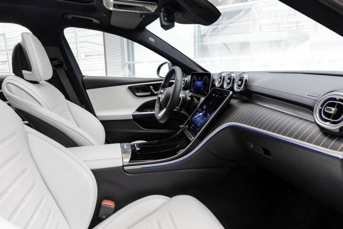 Mercedes Benz c class 2022 салон