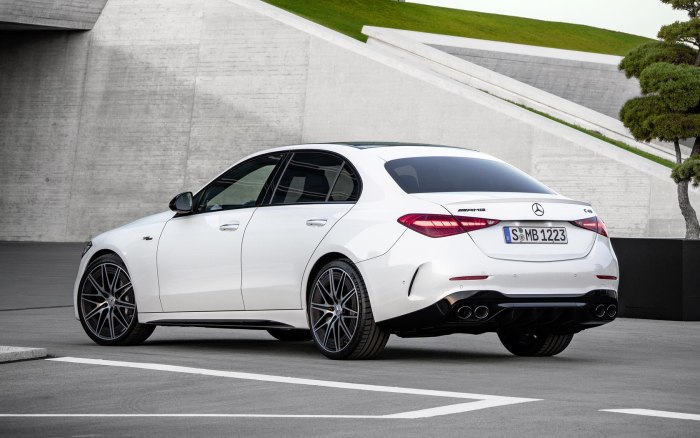 2023 C43 AMG