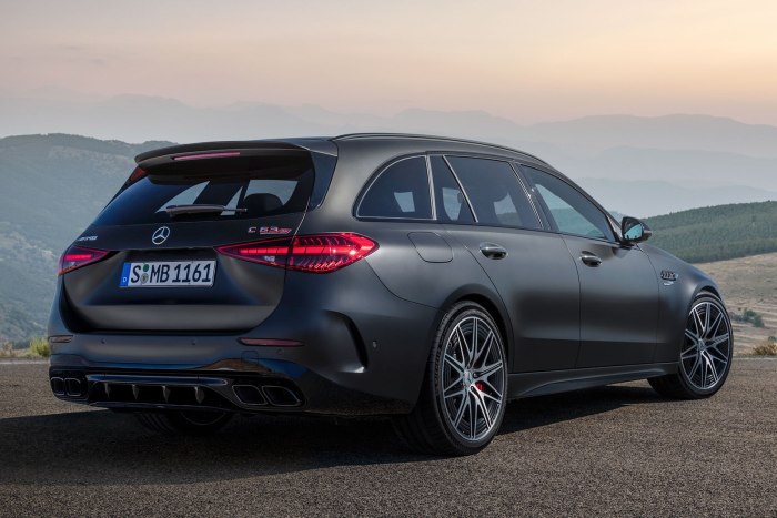 Mercedes AMG 63 2023