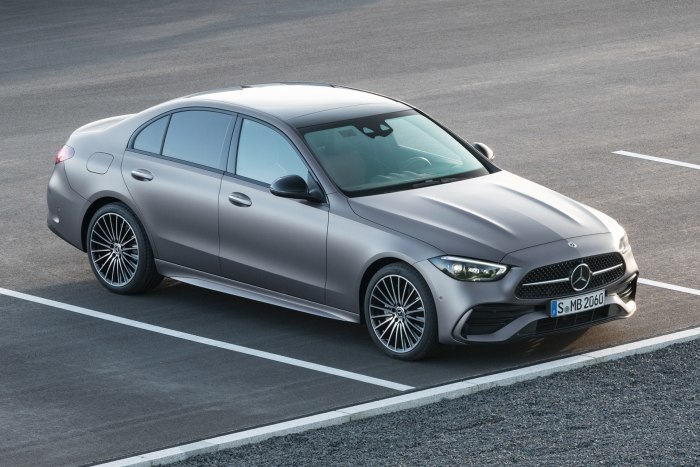 Mercedes Benz c class 2021