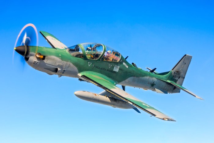 Штурмовики EMB 314 super Tucano
