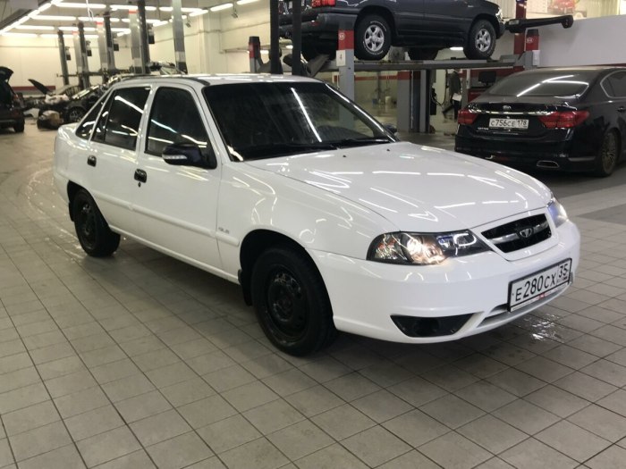 Daewoo Nexia 2015 белый