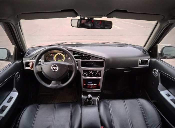 Daewoo Nexia 1 Рестайлинг салон