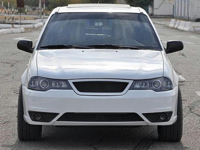 Chevrolet Nexia 2 белый