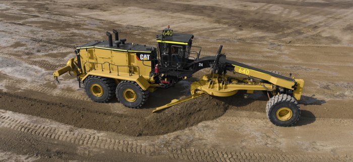 Caterpillar 150awd