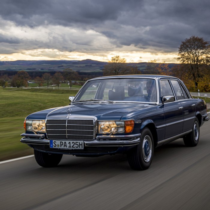 Mercedes-Benz w116