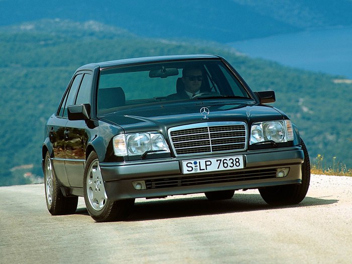 Mercedes Benz 124 e500