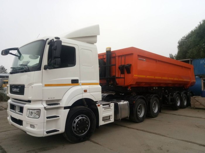 КАМАЗ 65206 С полуприцепом