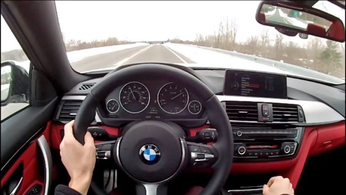 BMW m5 руль