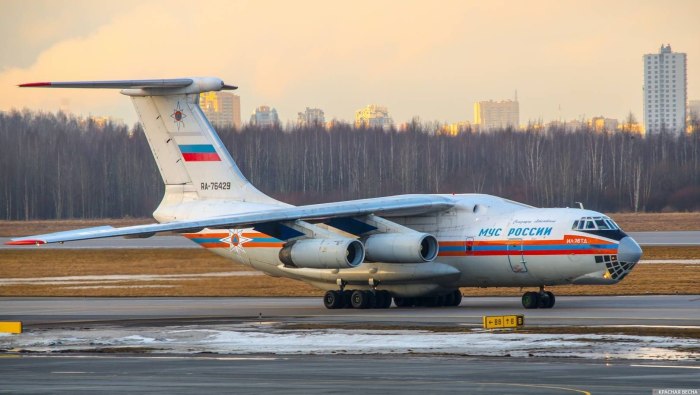 Самолеты МЧС ил-76тд