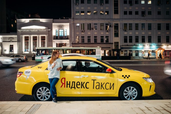 Яндекс такси машины