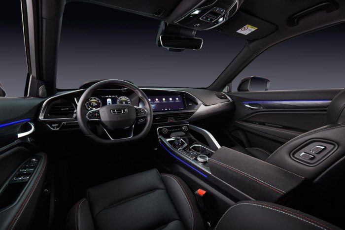 Geely Tugella New 2022