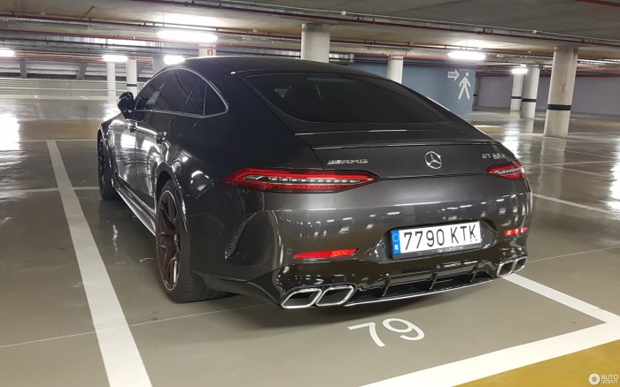 Mercedes AMG gt 63 s