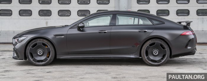 Мерседес gt63 AMG акула