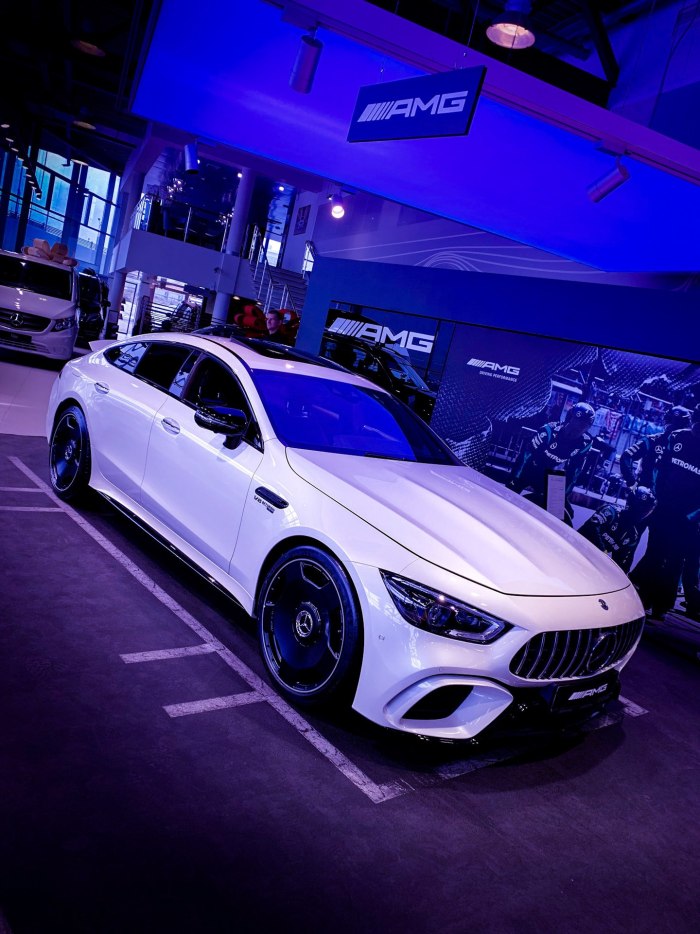 Mercedes Benz AMG gt 63
