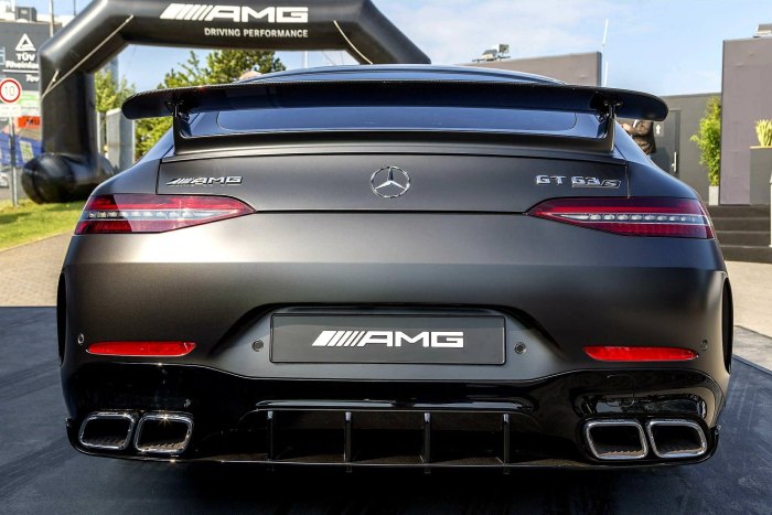 Мерседес Литвина gt 63 s