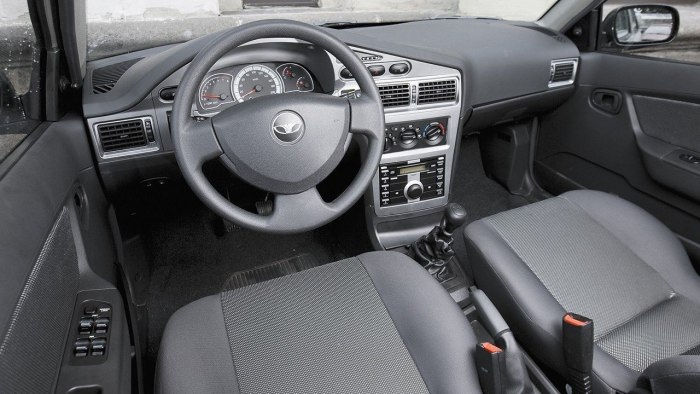 Daewoo Nexia 2008 салон