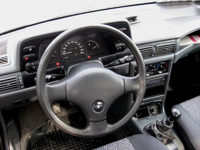 Daewoo Nexia 1 салон