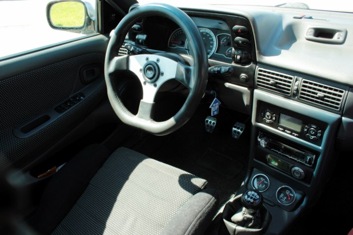 Daewoo Nexia 1 салон