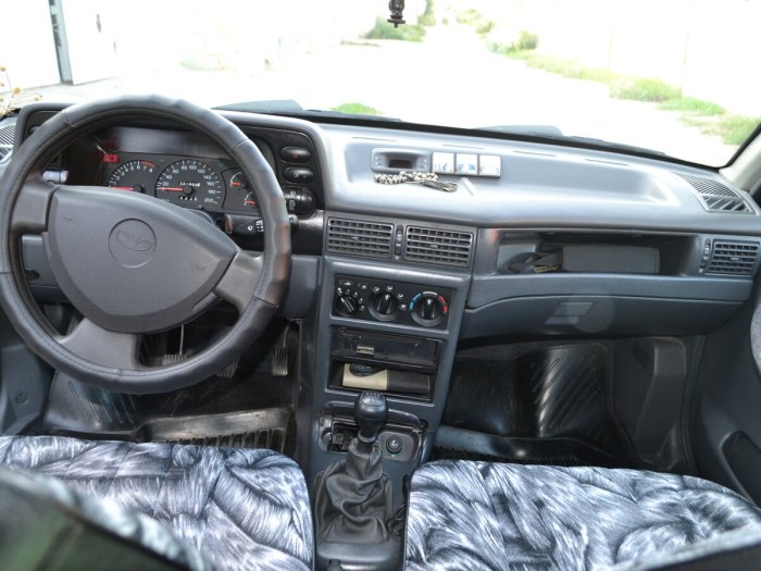 Daewoo Nexia 1 салон