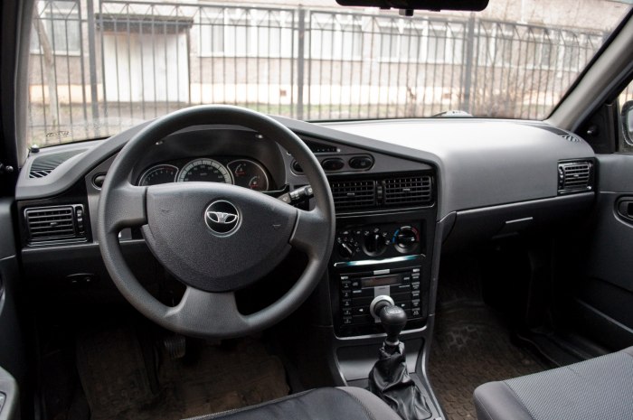 Daewoo Nexia 1 салон