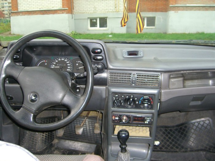 Дэу Нексия 2007 салон