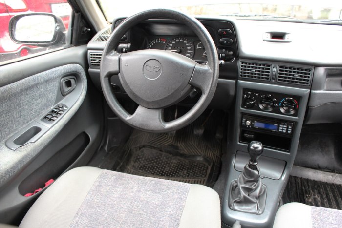 Daewoo Nexia 1 салон